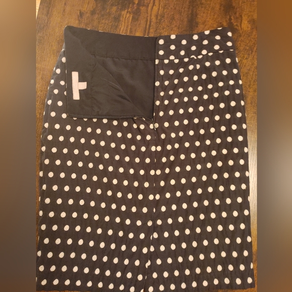 Banana Republic Pencil Skirt Size 0 - Picture 4 of 7